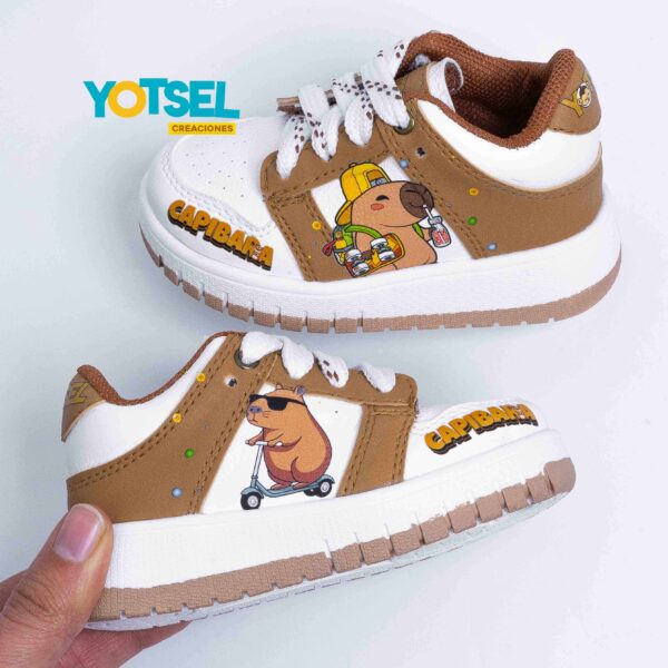 CAPIBARA - Color: crema miel